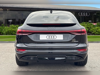 Used Audi Q6 e-tron 2026 for sale - 77382495: Photo