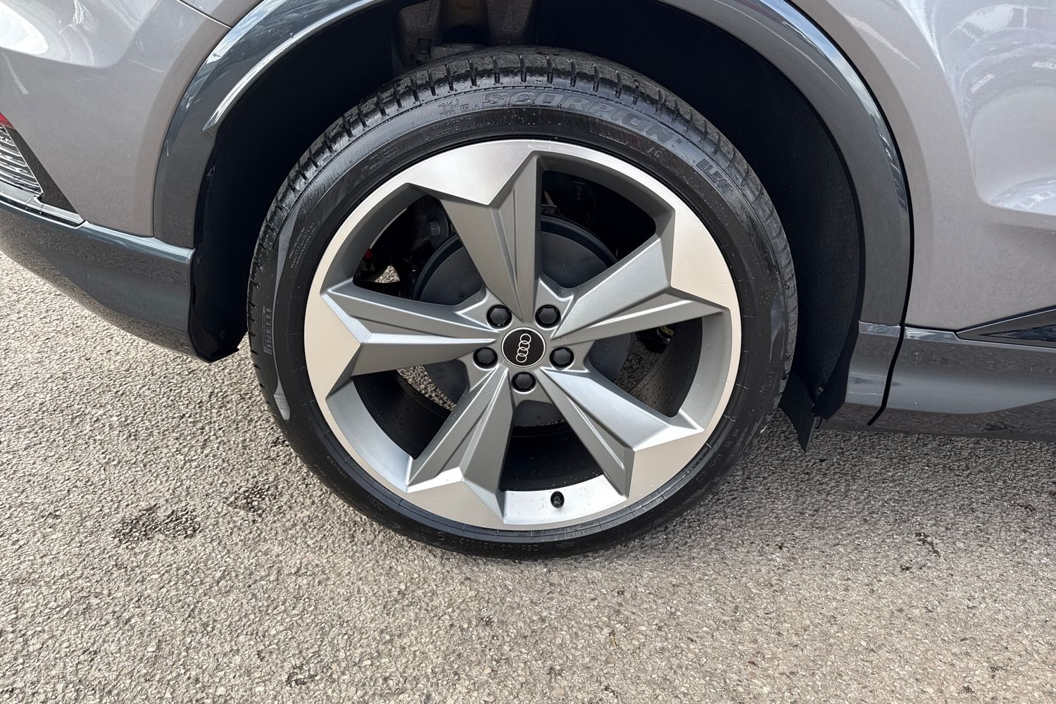 Used Audi Q4 e-tron 2026 for sale - 77557402: Photo 10