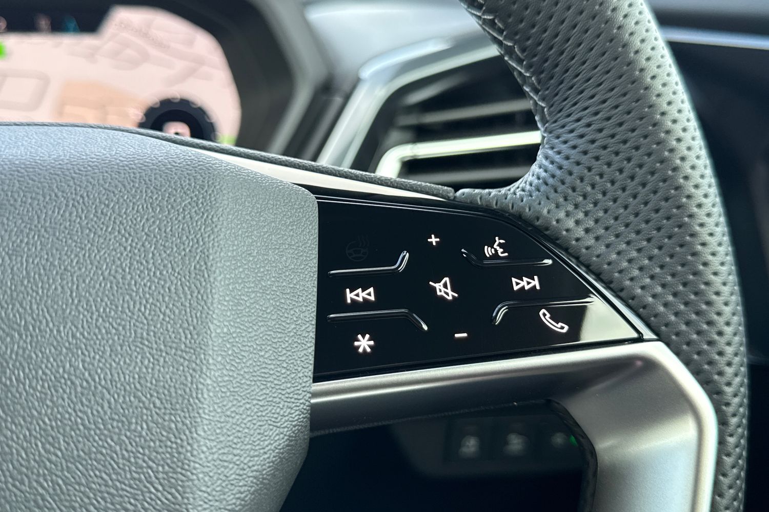 Used Audi Q4 e-tron 2026 for sale - 77557402: Photo 25