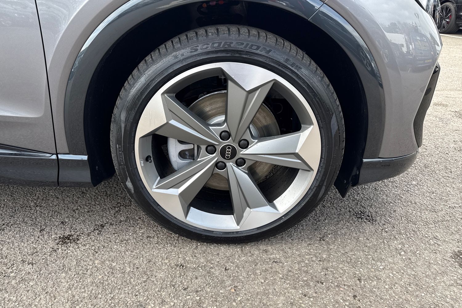 Used Audi Q4 e-tron 2026 for sale - 77557402: Photo 9