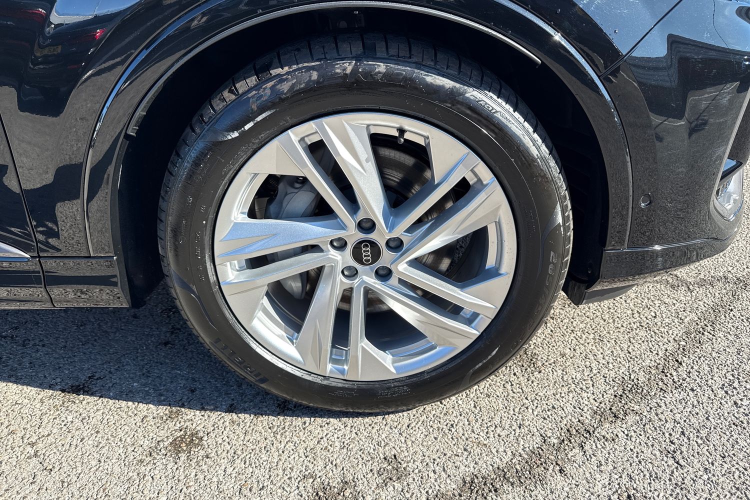 Used Audi Q7 2025 for sale - 75908987: Photo 11