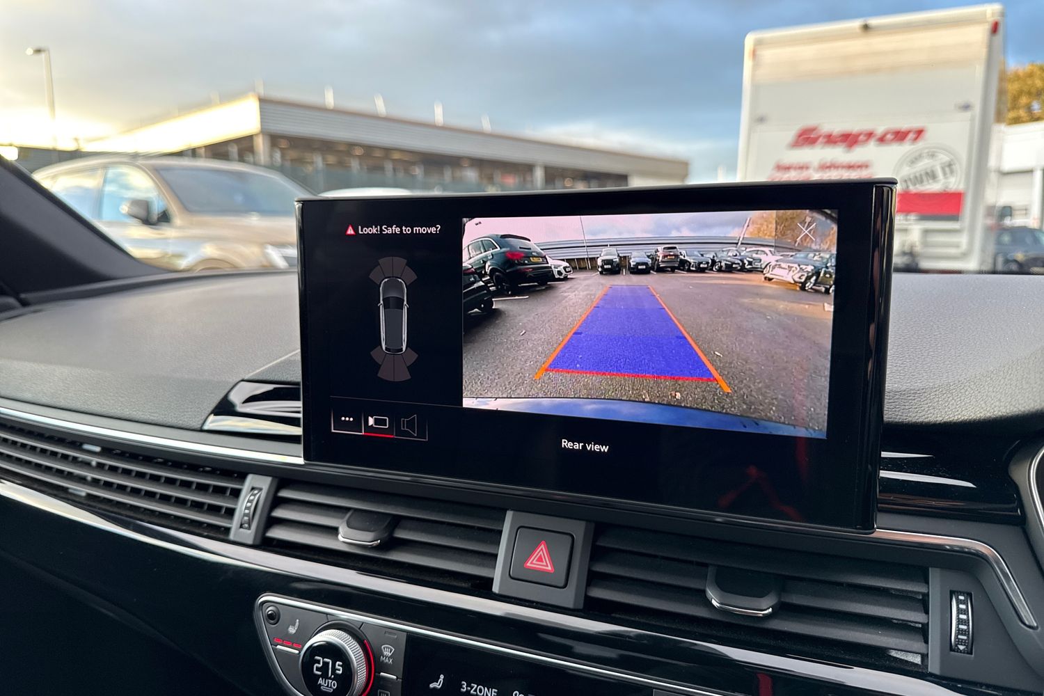 Used Audi A4 Avant 2023 for sale - 76685770: Photo 31