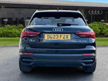 Used Audi Q3 2023 for sale - 74446000: Photo