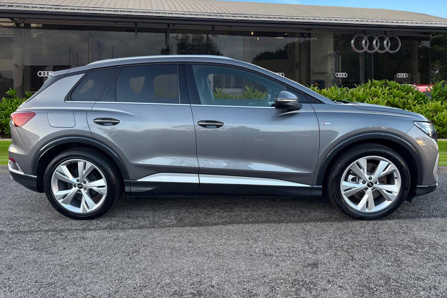 Used Audi Q4 e-tron 2025 for sale - 77382633: Photo 3