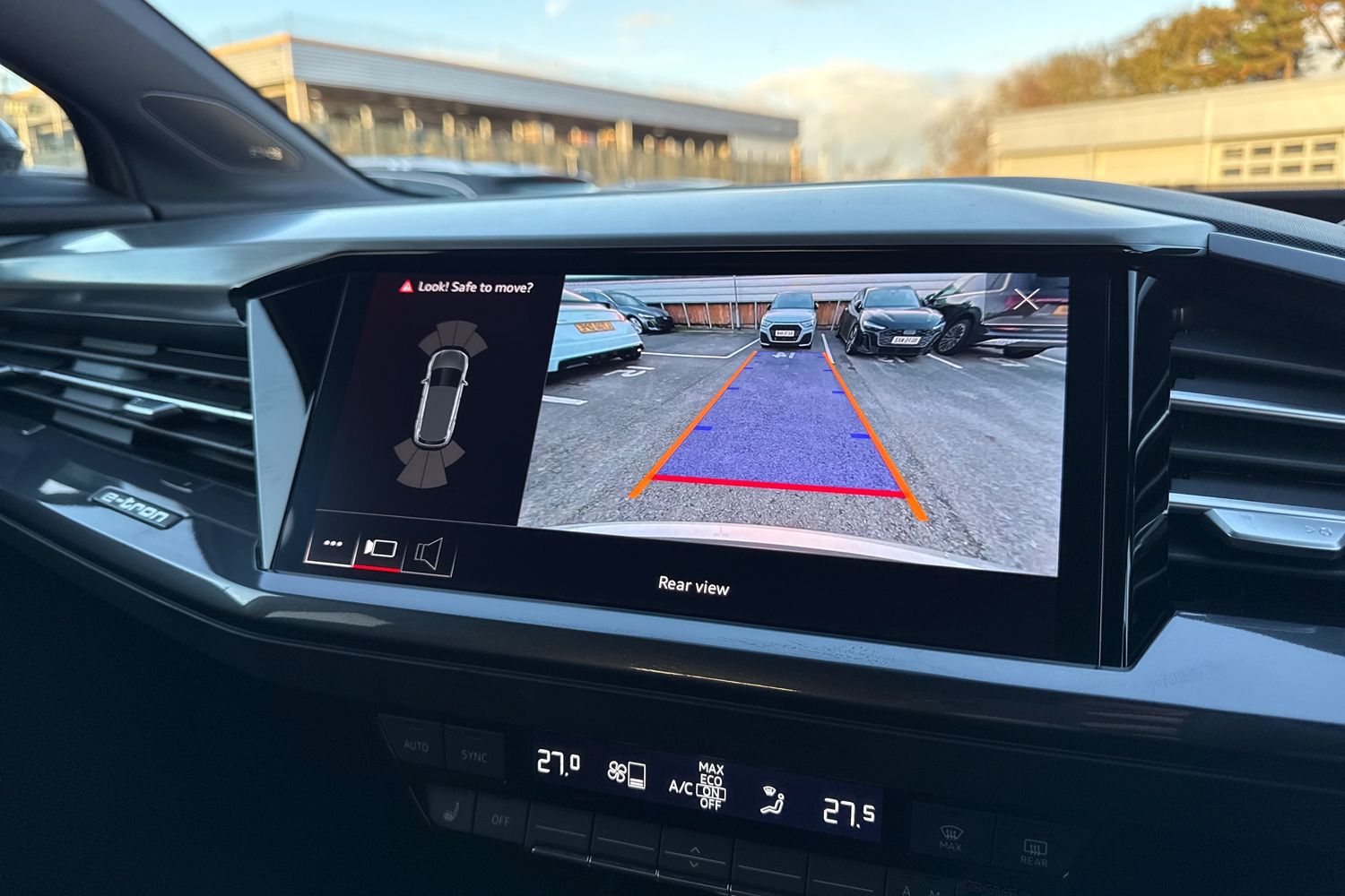 Used Audi Q4 e-tron 2025 for sale - 77382633: Photo 32