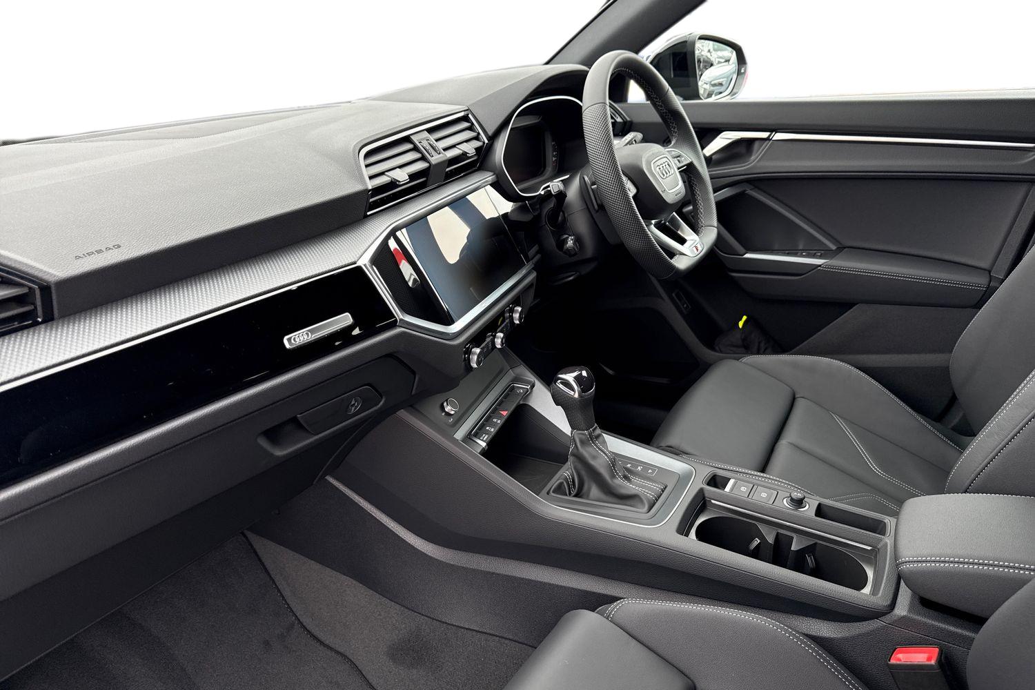 Used Audi Q3 2025 for sale - 76438838: Photo 15