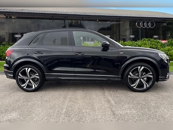 Used Audi Q3 2025 for sale - 76438838: Photo