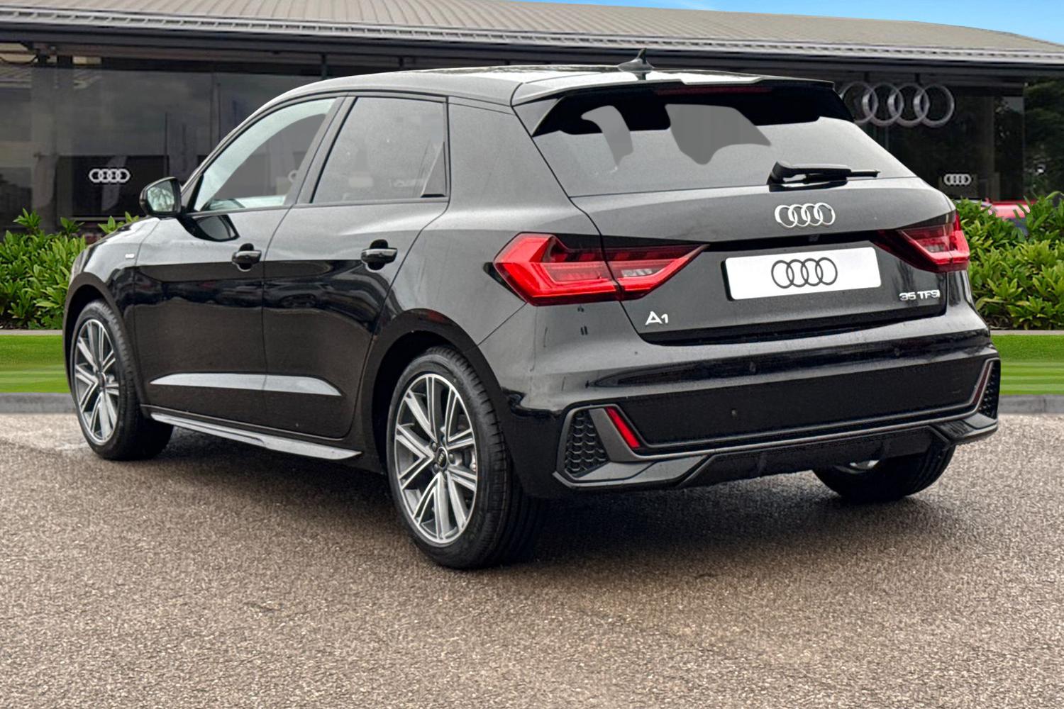 Used Audi A1 2026 for sale - 77262599: Photo 2