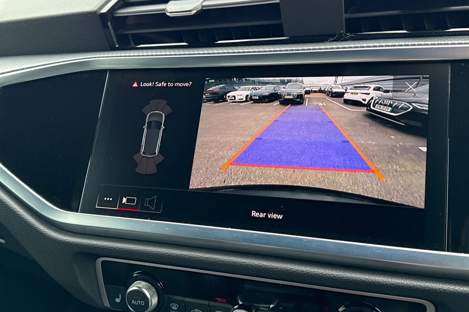 Used Audi Q3 2024 for sale - 78016273: Photo 32