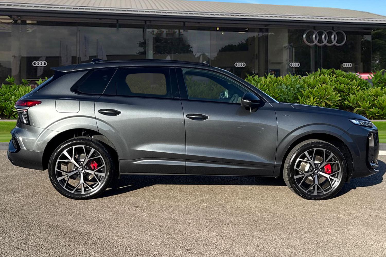 Used Audi Q3 2025 for sale - 76697692: Photo 3