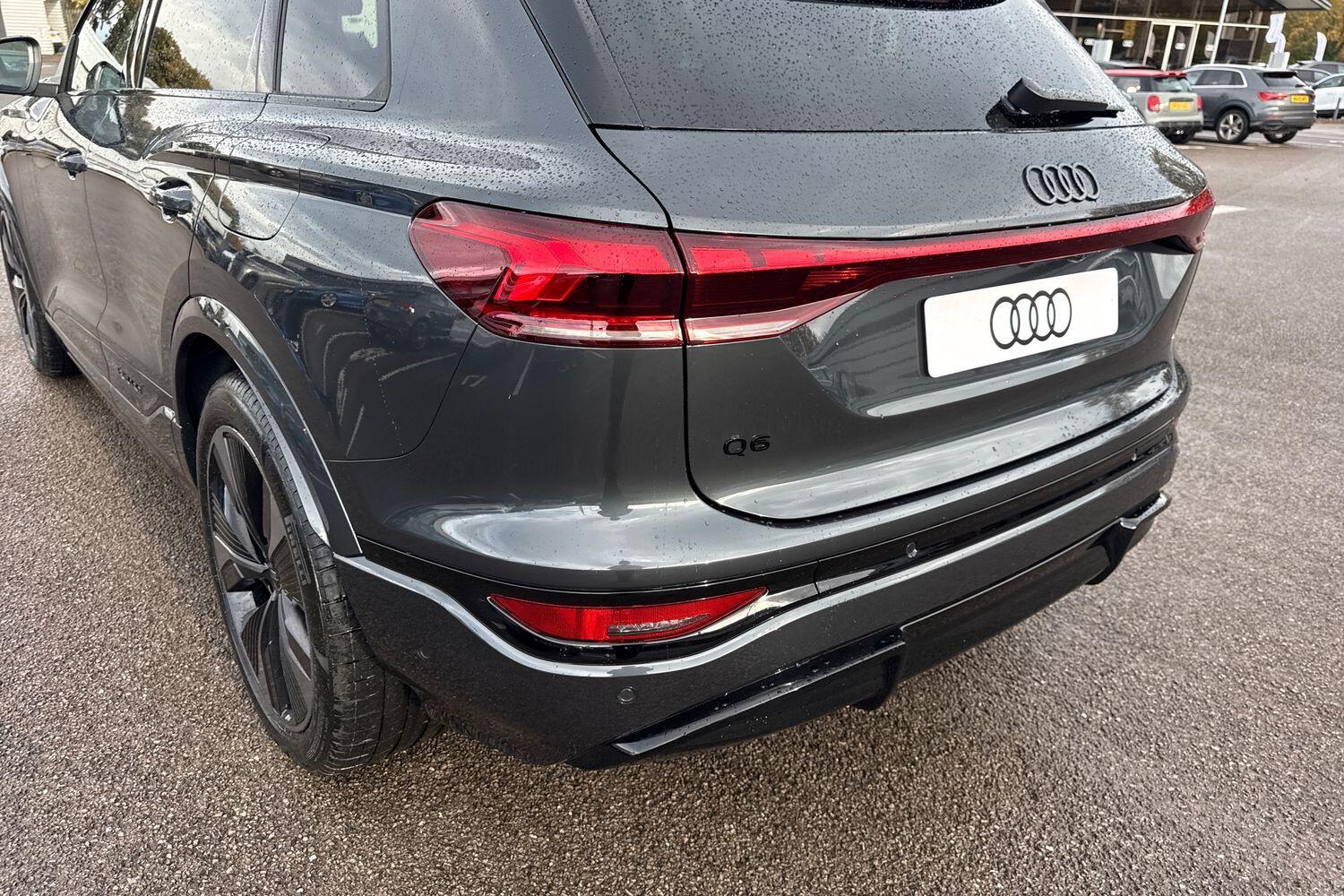 Used Audi Q6 e-tron 2025 for sale - 76909478: Photo 5