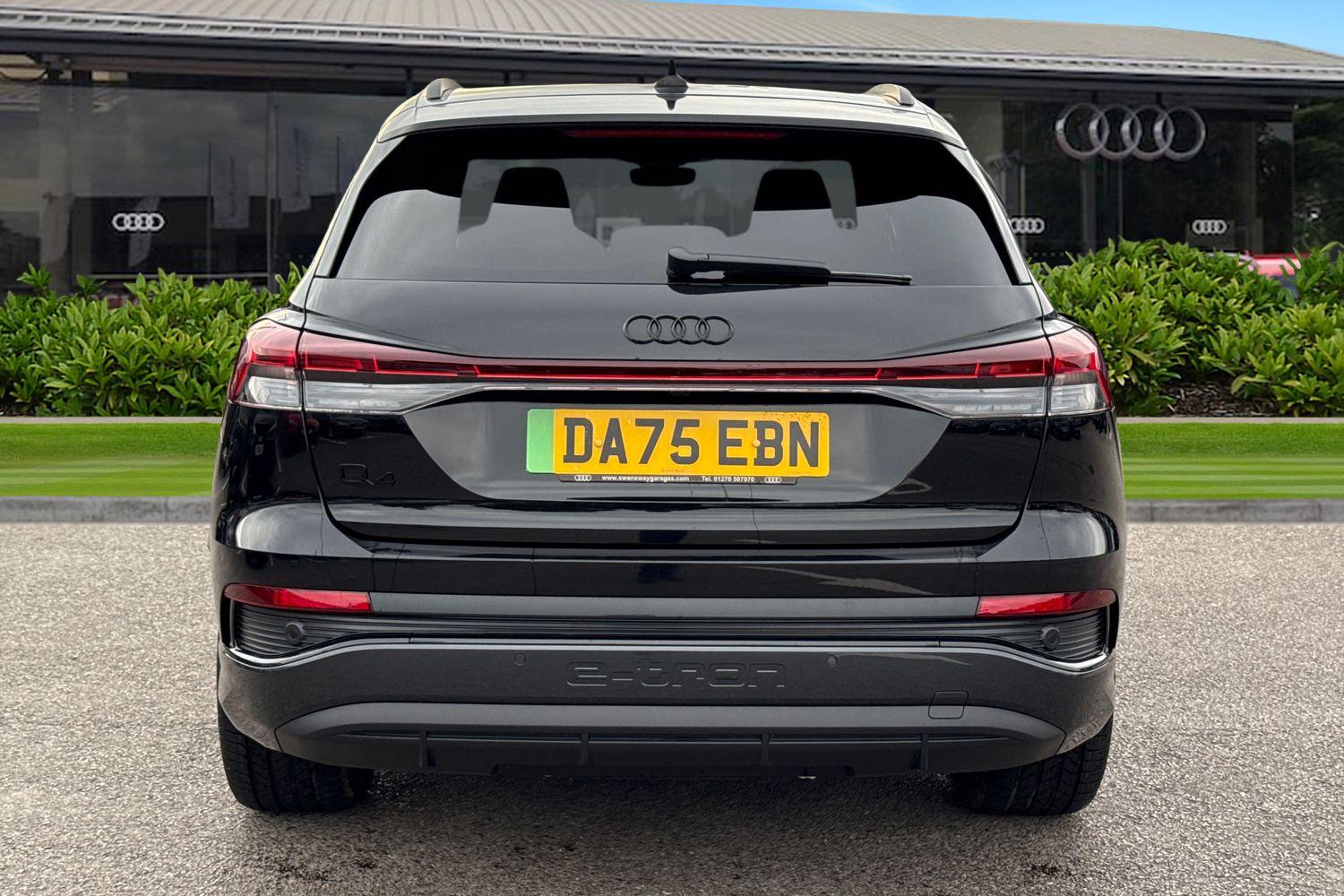 Used Audi Q4 e-tron 2025 for sale - 77164567: Photo 4