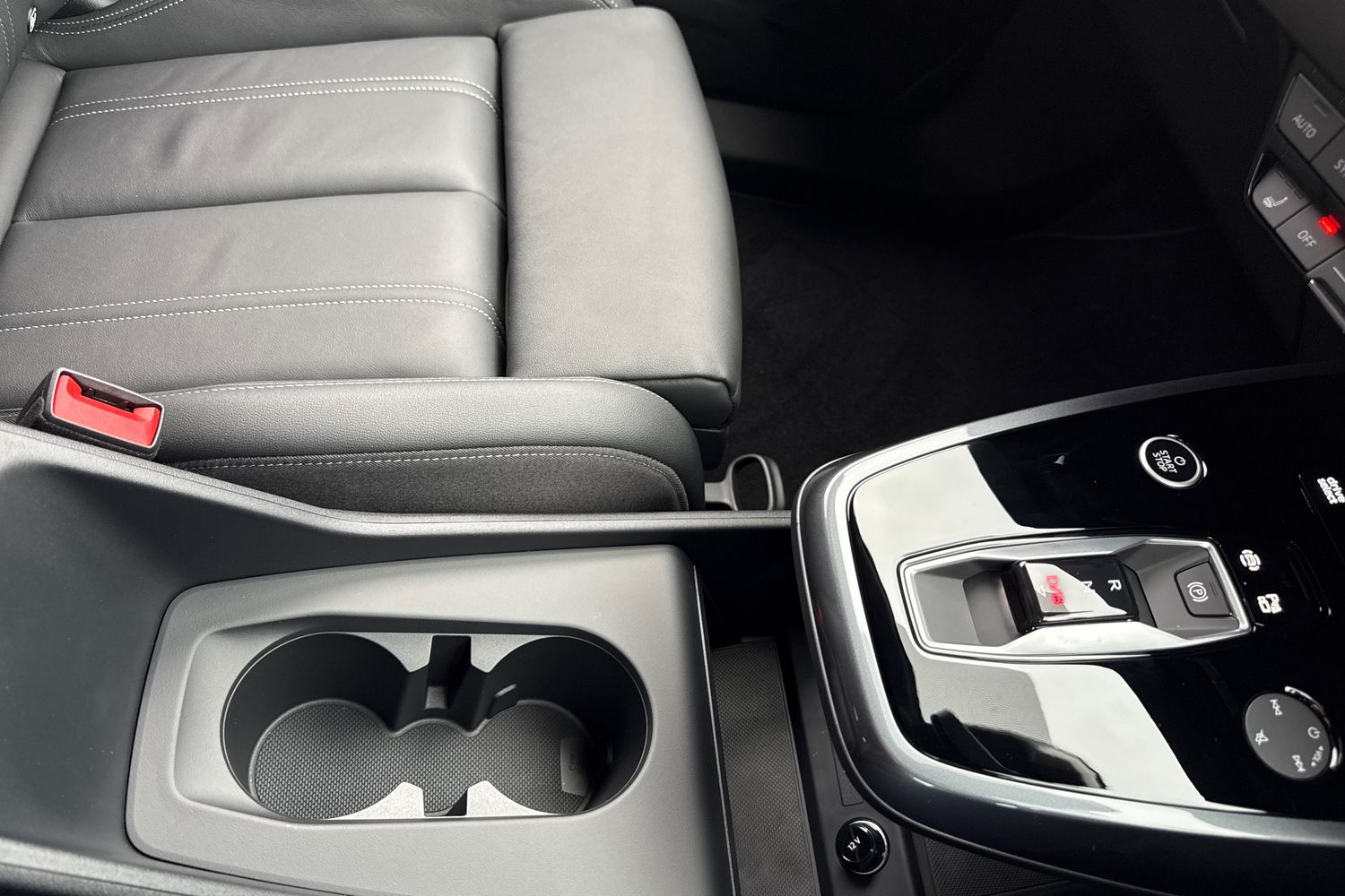 Used Audi Q4 e-tron 2025 for sale - 77164567: Photo 53