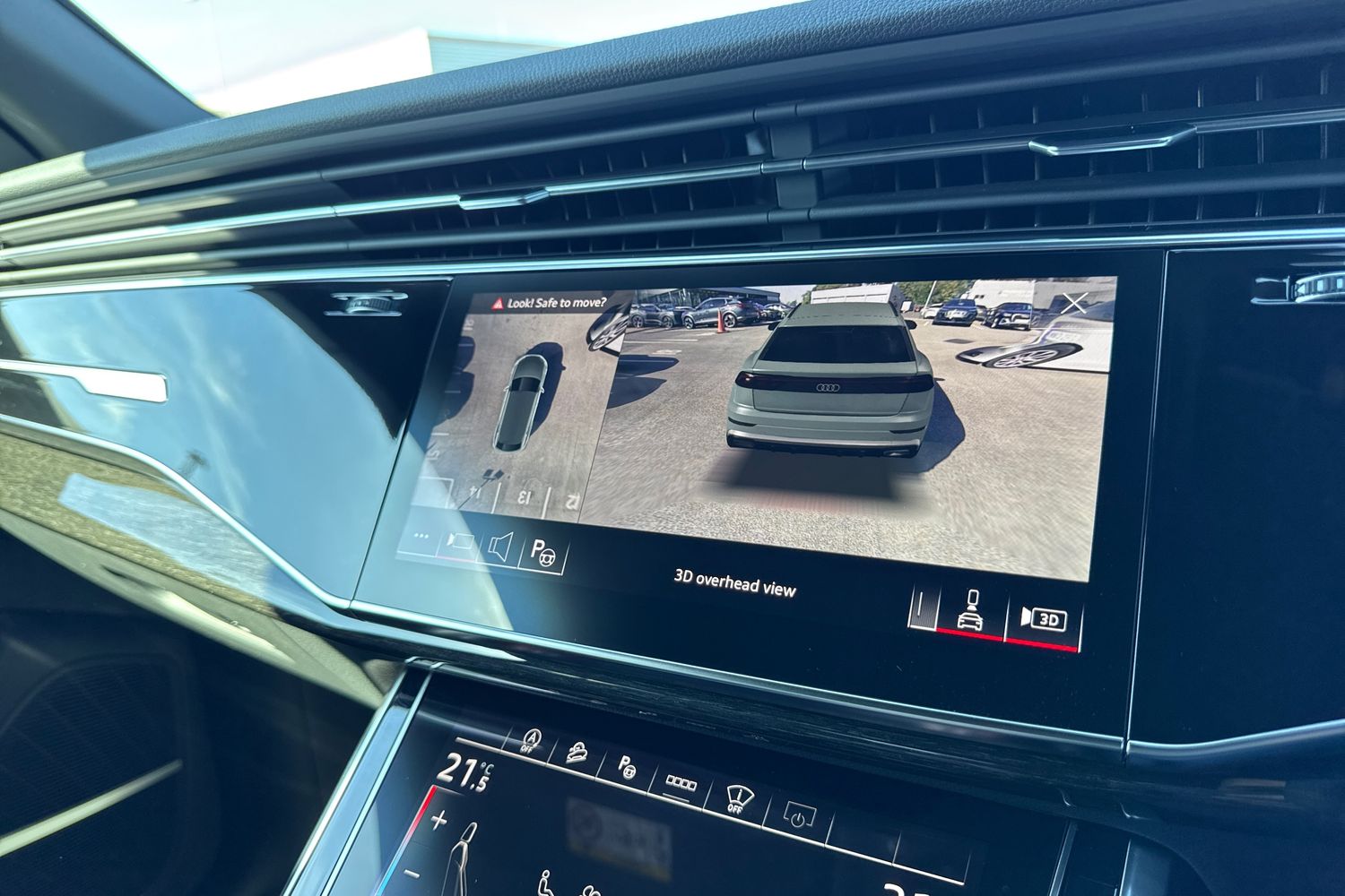 Used Audi Q8 2025 for sale - 76972788: Photo 34