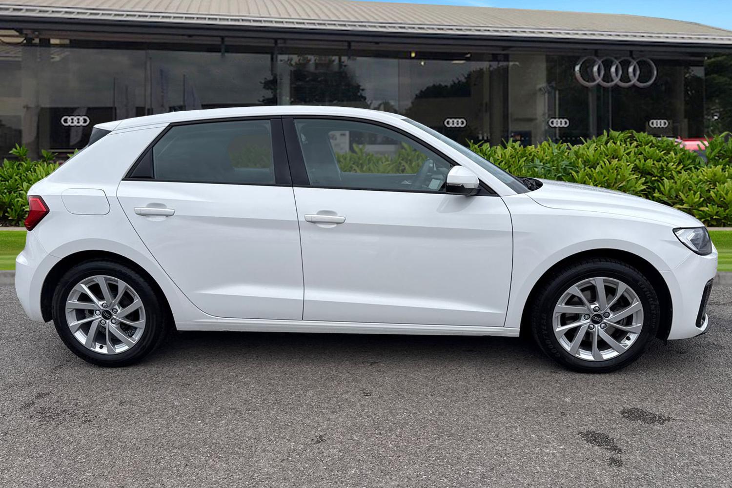 Used Audi A1 2024 for sale - 77914383: Photo 3