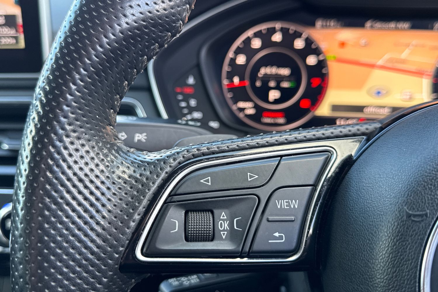 Used Audi A4 2017 for sale - 78107479: Photo 27