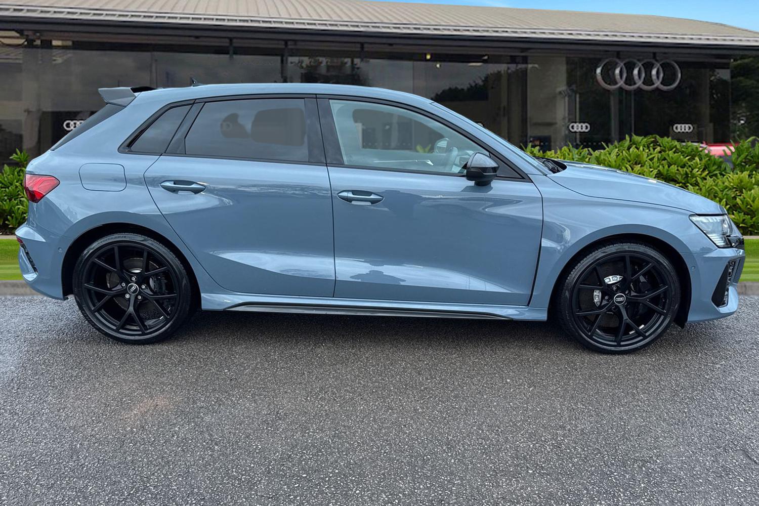 Used Audi RS3 2025 for sale - 77161457: Photo 3