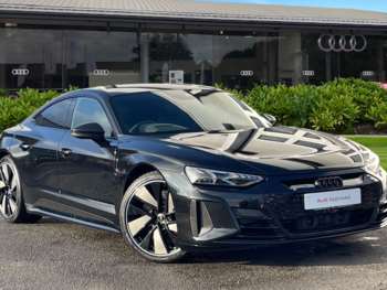 2022 - Carbon Black 440,00 kW 4-Door