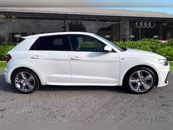 Used Audi A1 2019 for sale - 77742101: Photo