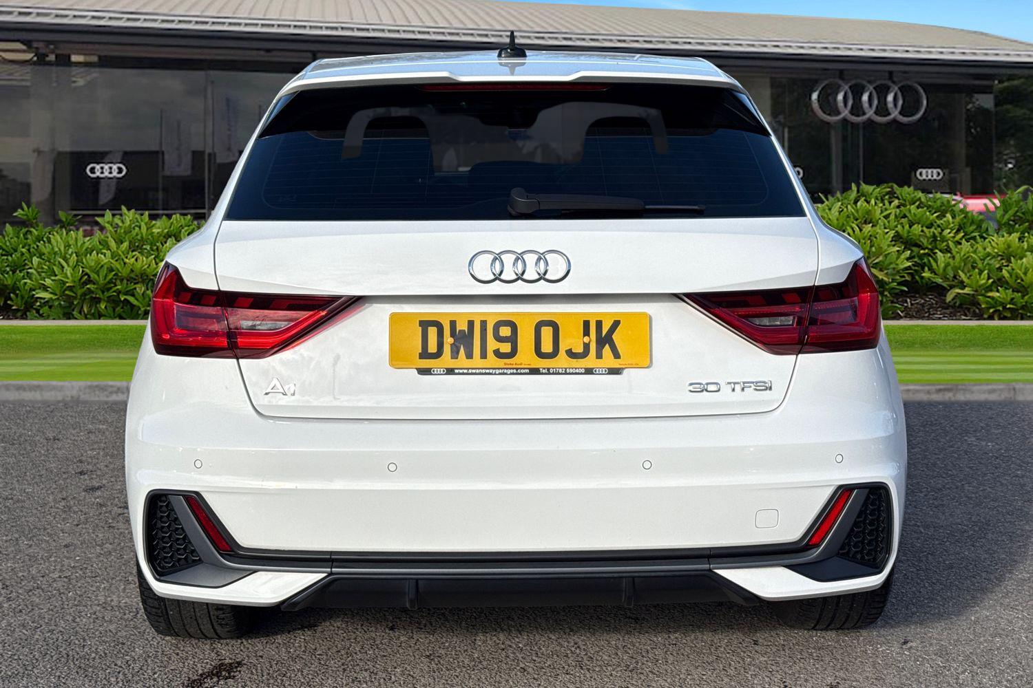 Used Audi A1 2019 for sale - 77742101: Photo 4