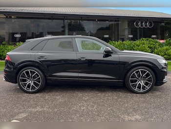 Used Audi SQ8 2023 for sale - 77382425: Photo