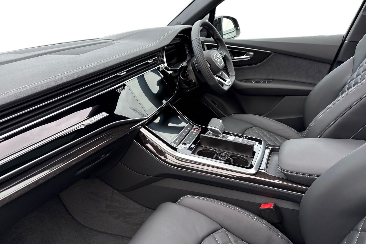 Used Audi SQ7 2026 for sale - 77187314: Photo 14