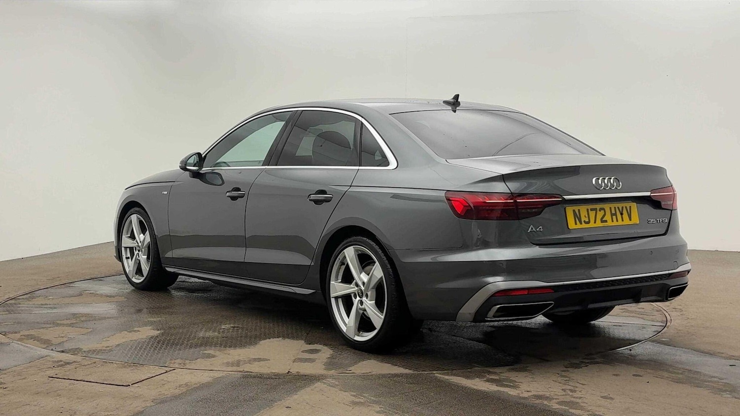 Used Audi A4 2022 for sale - 76090540: Photo 2