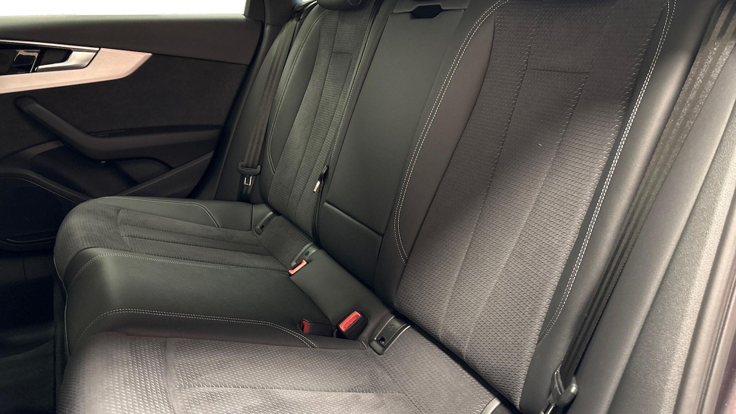 Used Audi A4 2022 for sale - 76090540: Photo 8