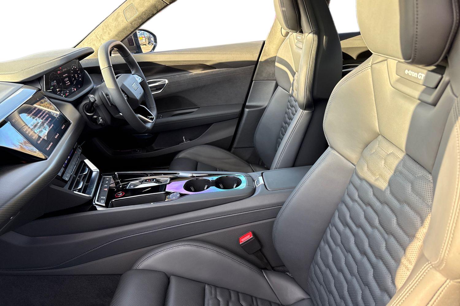 Used Audi e-tron GT 2025 for sale - 76453569: Photo 15