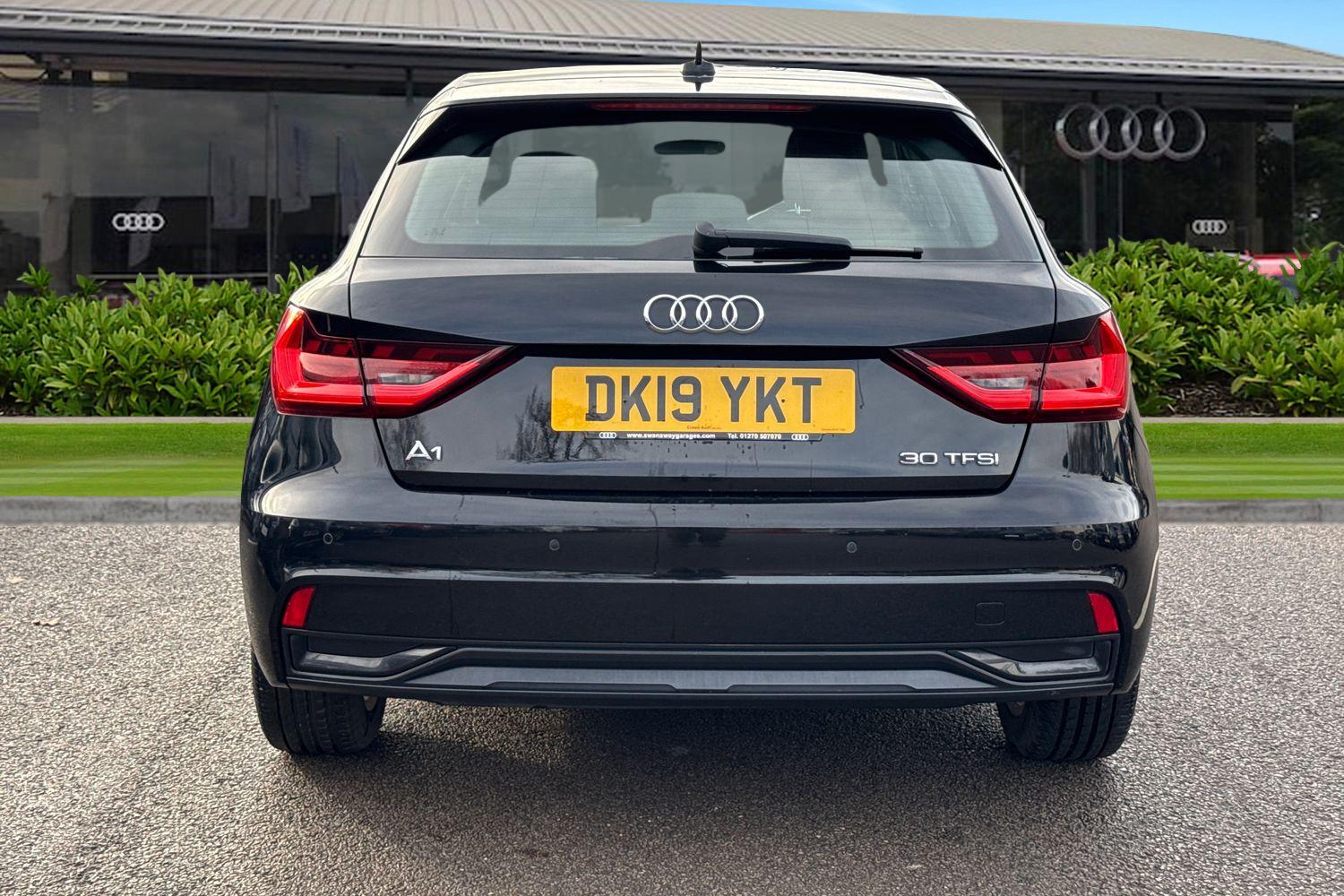 Used Audi A1 2019 for sale - 77206605: Photo 4