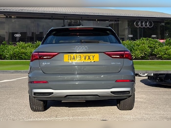 Used Audi Q3 2019 for sale - 77383319: Photo