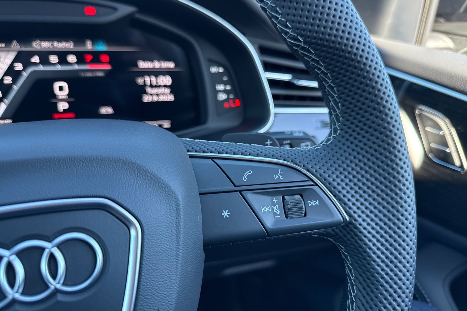 Used Audi SQ8 2026 for sale - 77382415: Photo 26