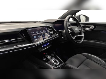 Used Audi Q4 e-tron 2023 for sale - 78802364: Photo
