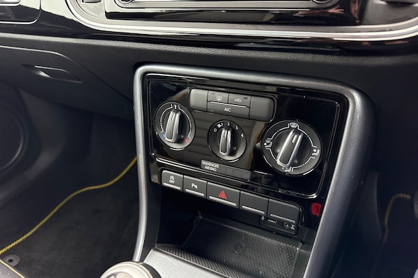 Used Volkswagen Beetle 2018 for sale - 76224741: Photo 22