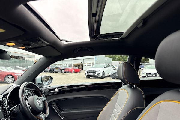 Used Volkswagen Beetle 2018 for sale - 76224741: Photo 25