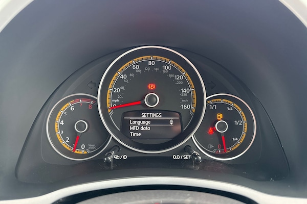 Used Volkswagen Beetle 2018 for sale - 76224741: Photo 31