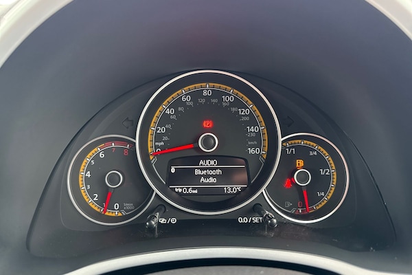 Used Volkswagen Beetle 2018 for sale - 76224741: Photo 32