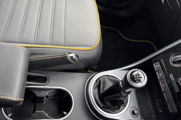 Used Volkswagen Beetle 2018 for sale - 76224741: Photo 48