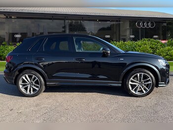 Used Audi Q3 2022 for sale - 77758465: Photo