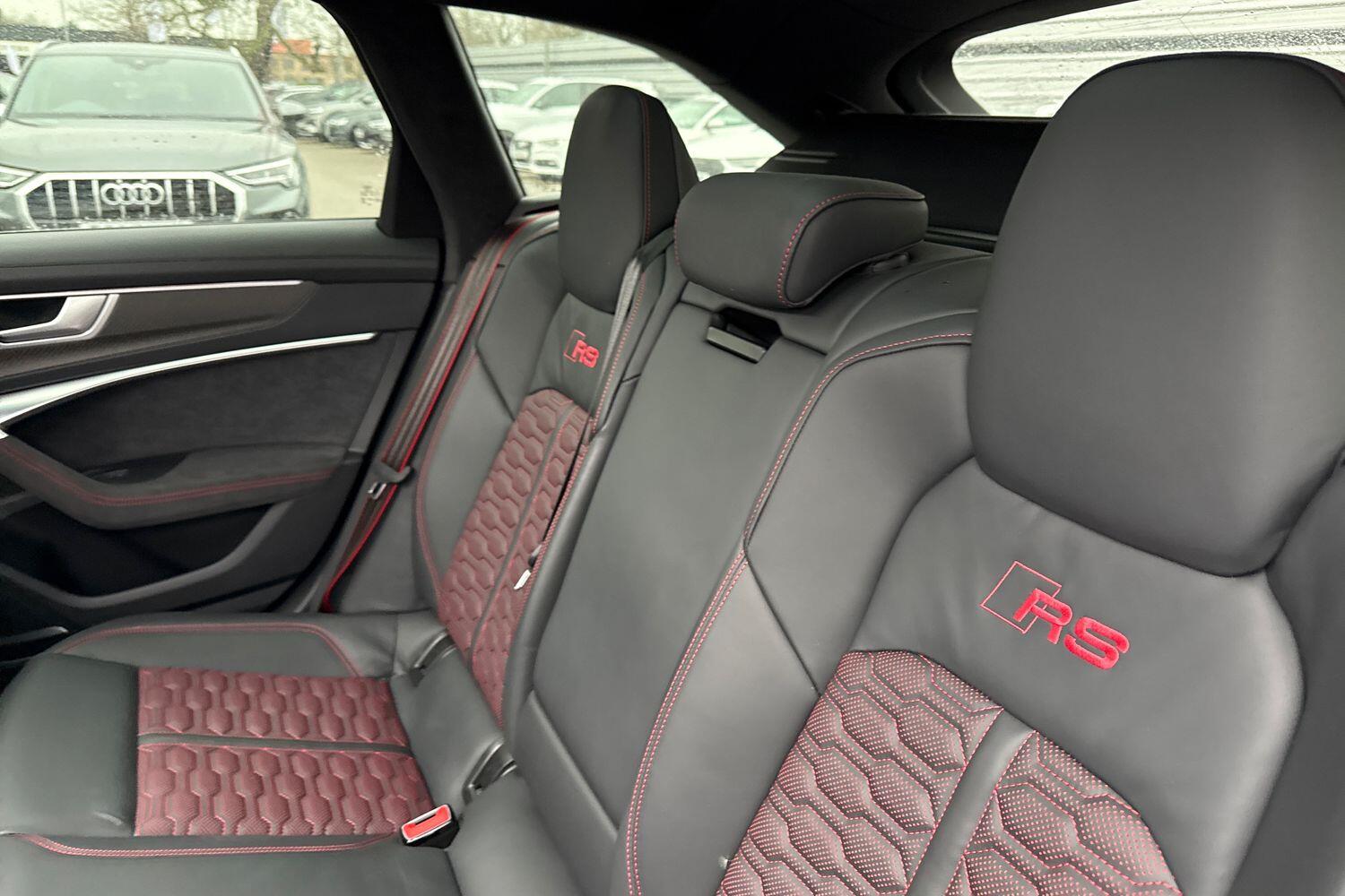 Used Audi RS6 2024 for sale - 77302925: Photo 13