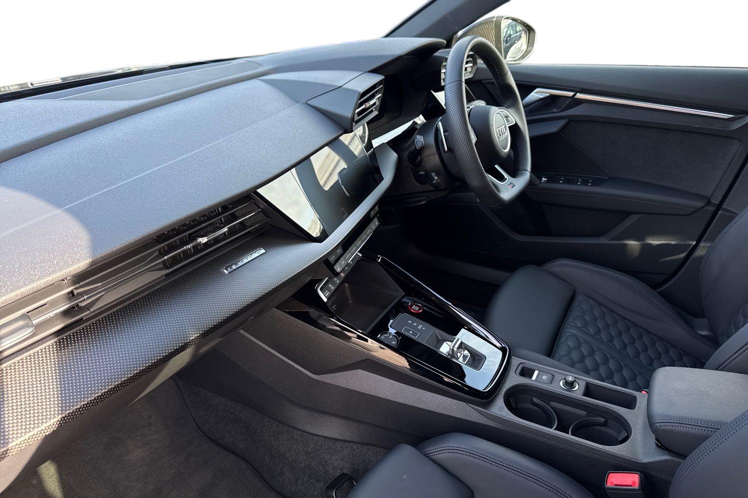 Used Audi RS3 2024 for sale - 78078962: Photo 15