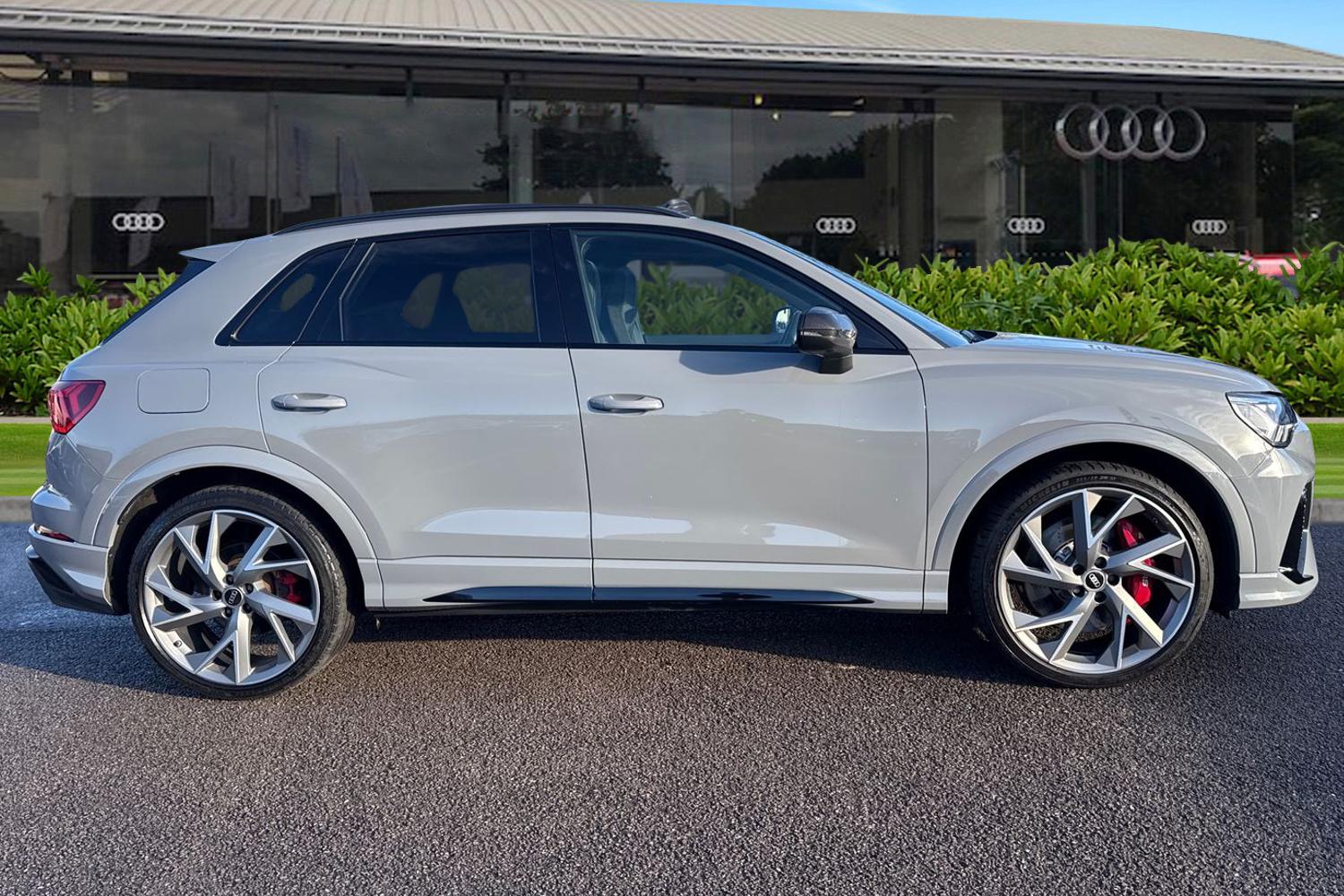 Used Audi RS Q3 2021 for sale - 77257672: Photo 3