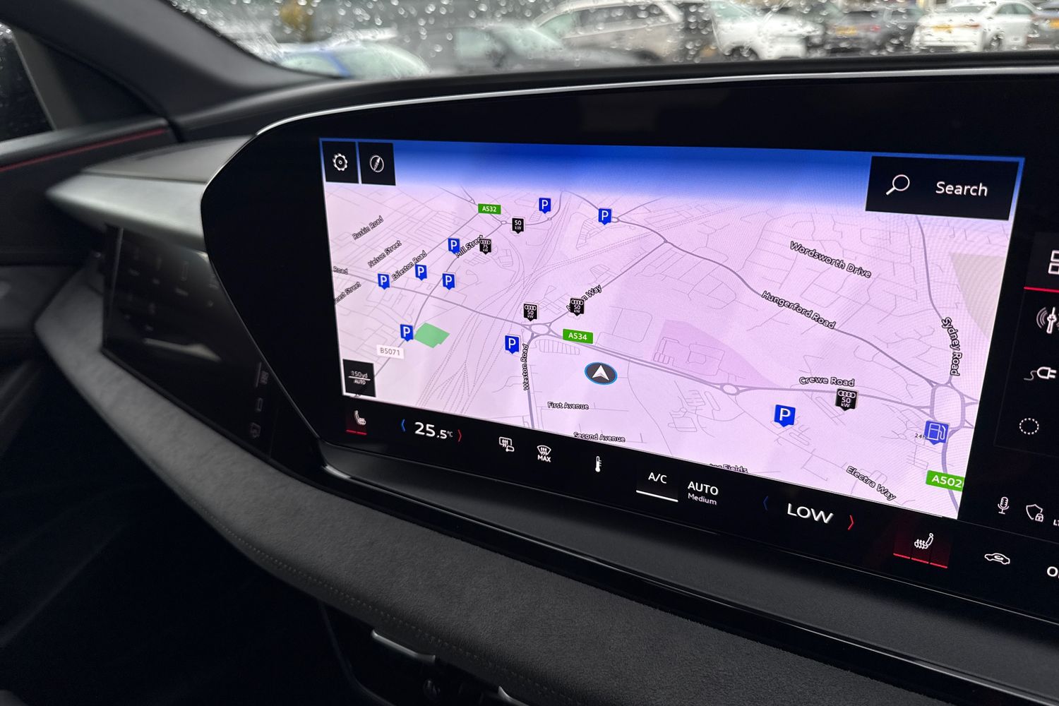 Used Audi Q6 e-tron 2025 for sale - 76177431: Photo 16