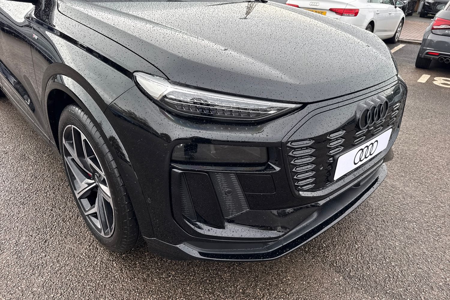 Used Audi Q6 e-tron 2025 for sale - 76177431: Photo 8