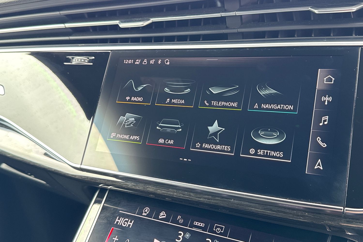 Used Audi Q8 2022 for sale - 77628590: Photo 32