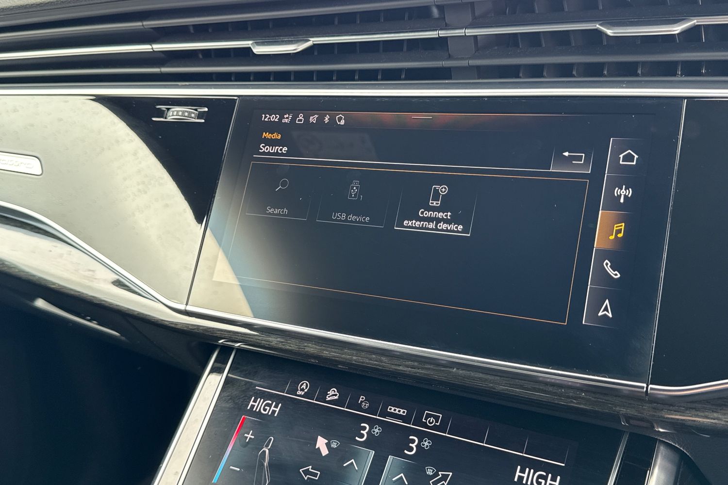 Used Audi Q8 2022 for sale - 77628590: Photo 36