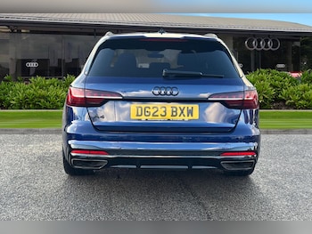 Used Audi A4 Avant 2023 for sale - 76368707: Photo