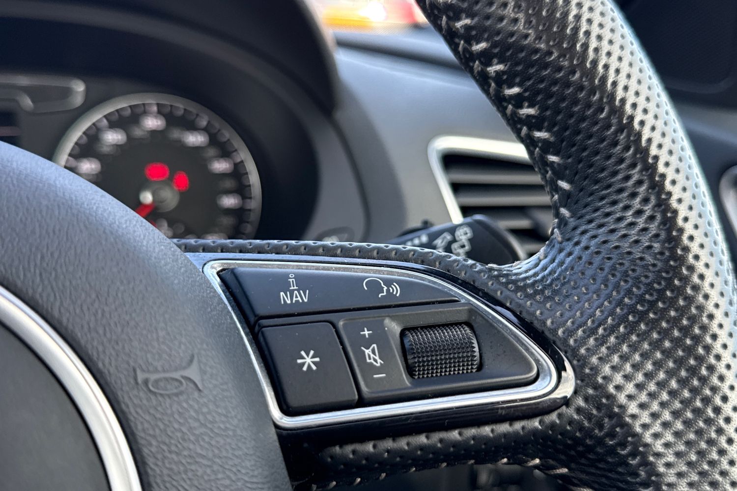 Used Audi Q3 2018 for sale - 77666217: Photo 25