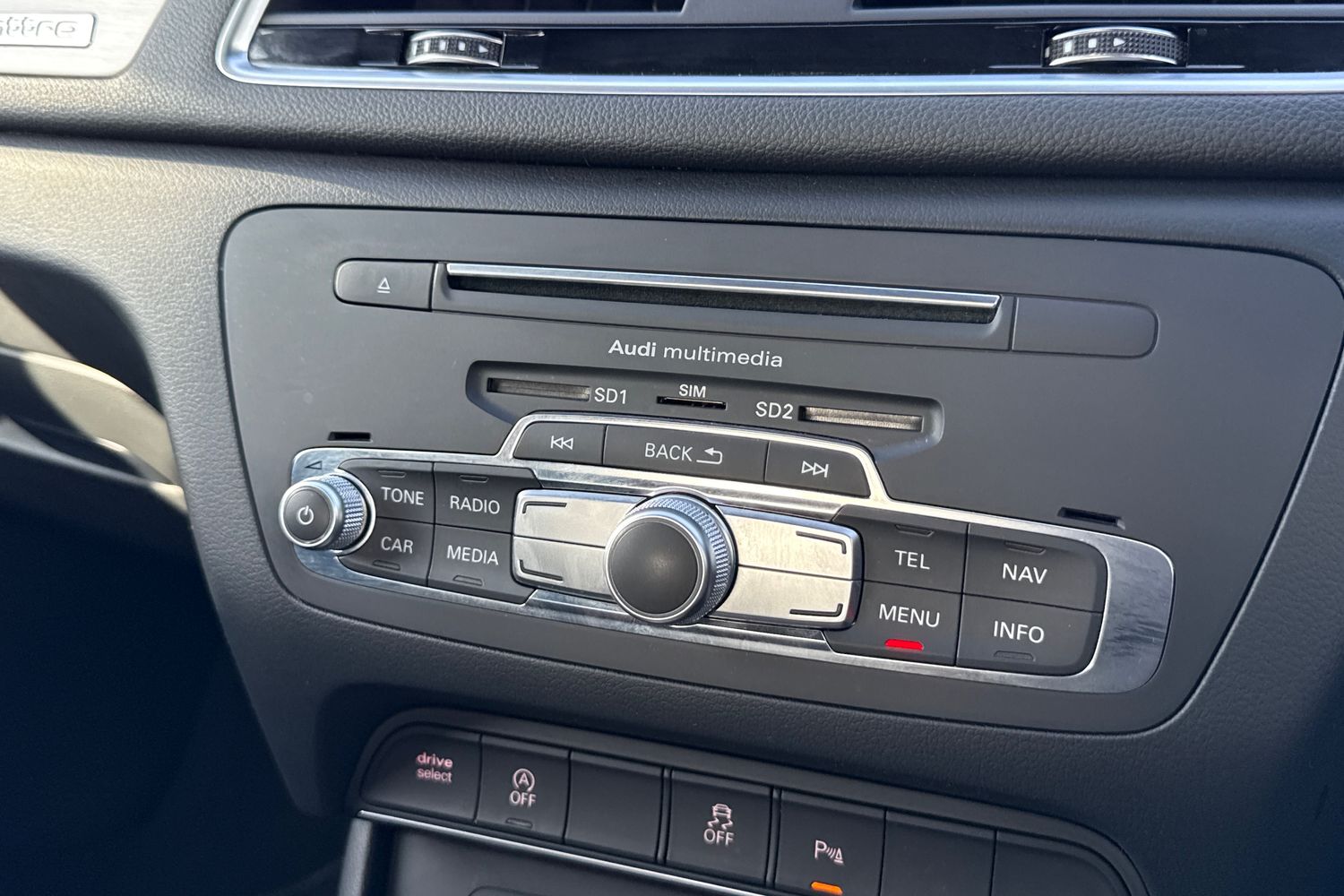 Used Audi Q3 2018 for sale - 77666217: Photo 42