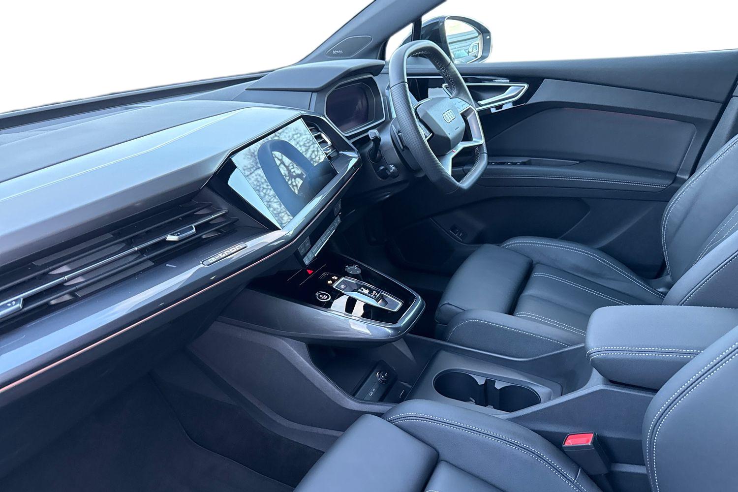 Used Audi Q4 e-tron 2025 for sale - 76863268: Photo 15